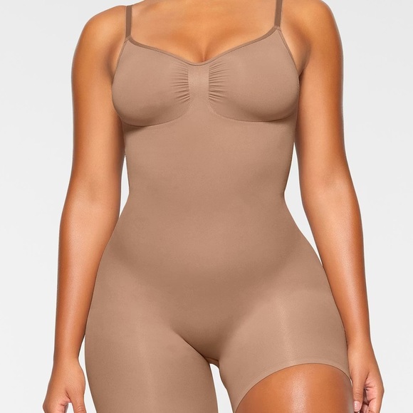 SKIMS Other - SKIMS seamless  Brown Shapewear Bodysuit